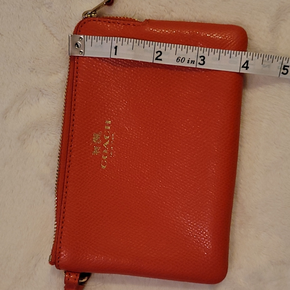 Coach Burnt Orange Wristlet NWOT - Picture 6 of 6